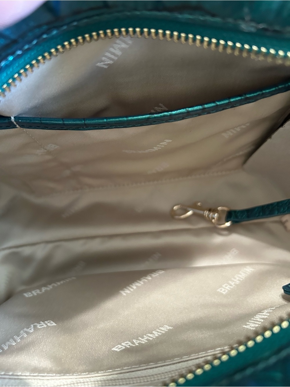 NWT Brahmin Hillary Shoulder Bag in Mystic Green Melbourne Croc Leather. - Picture 11 of 13